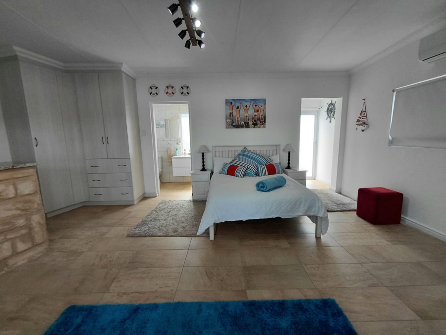 5 Bedroom Property for Sale in Ferreira Town Eastern Cape